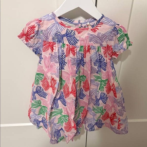 Mini Boden Other - Mini Boden Pink Bow-Print Short Sleeve Dress
